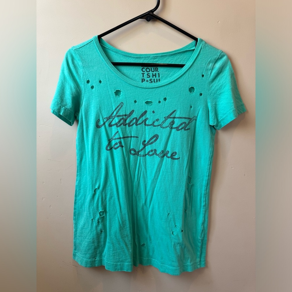 Urban Outfitters distressed green tee Small